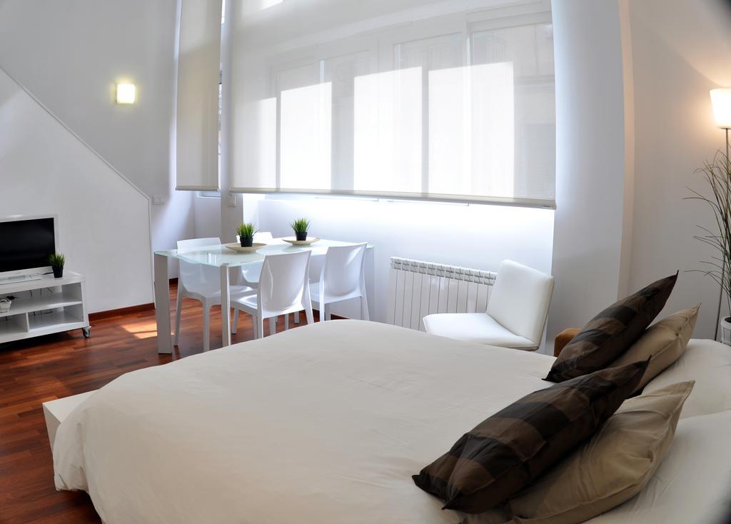 Glasir Apartments Barselona Oda fotoğraf